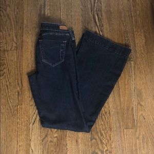 Fade to Blue High Heel Bell Jeans Size Large
